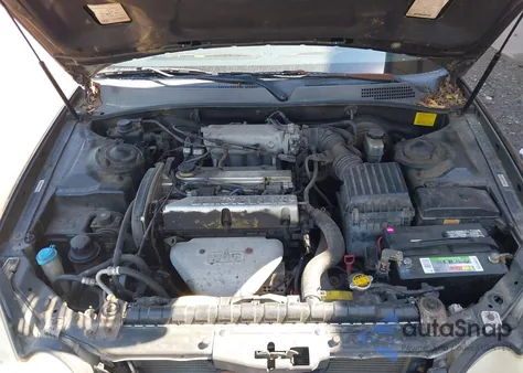 2002 Hyundai Sonata z USA, uszkodzony, nr VIN KMHWF25S12A590474